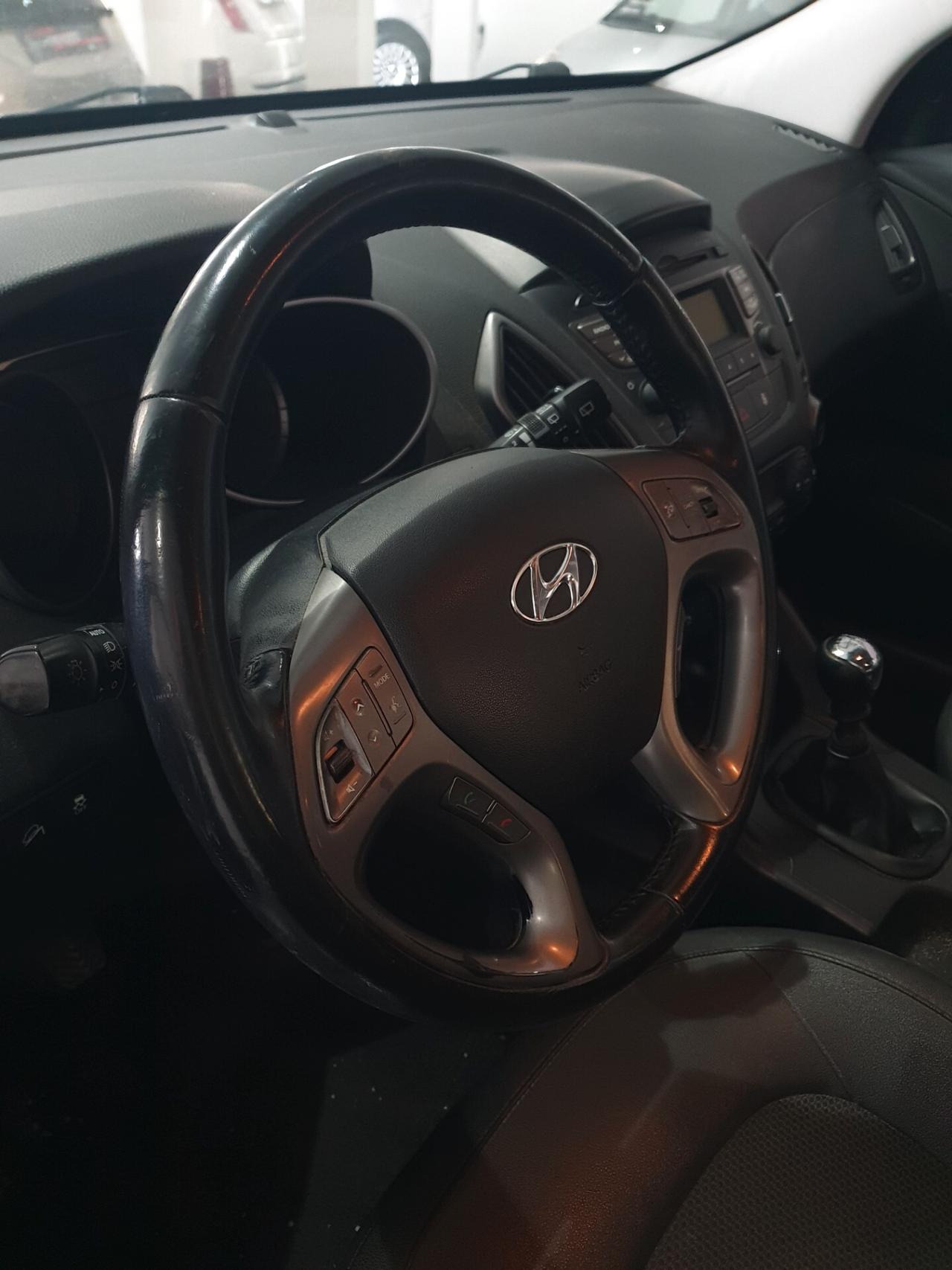 Hyundai iX35 1.7 CRDi 2WD Xpossible