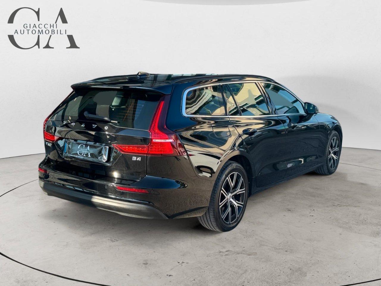Volvo V60 2.0 b4 Core auto