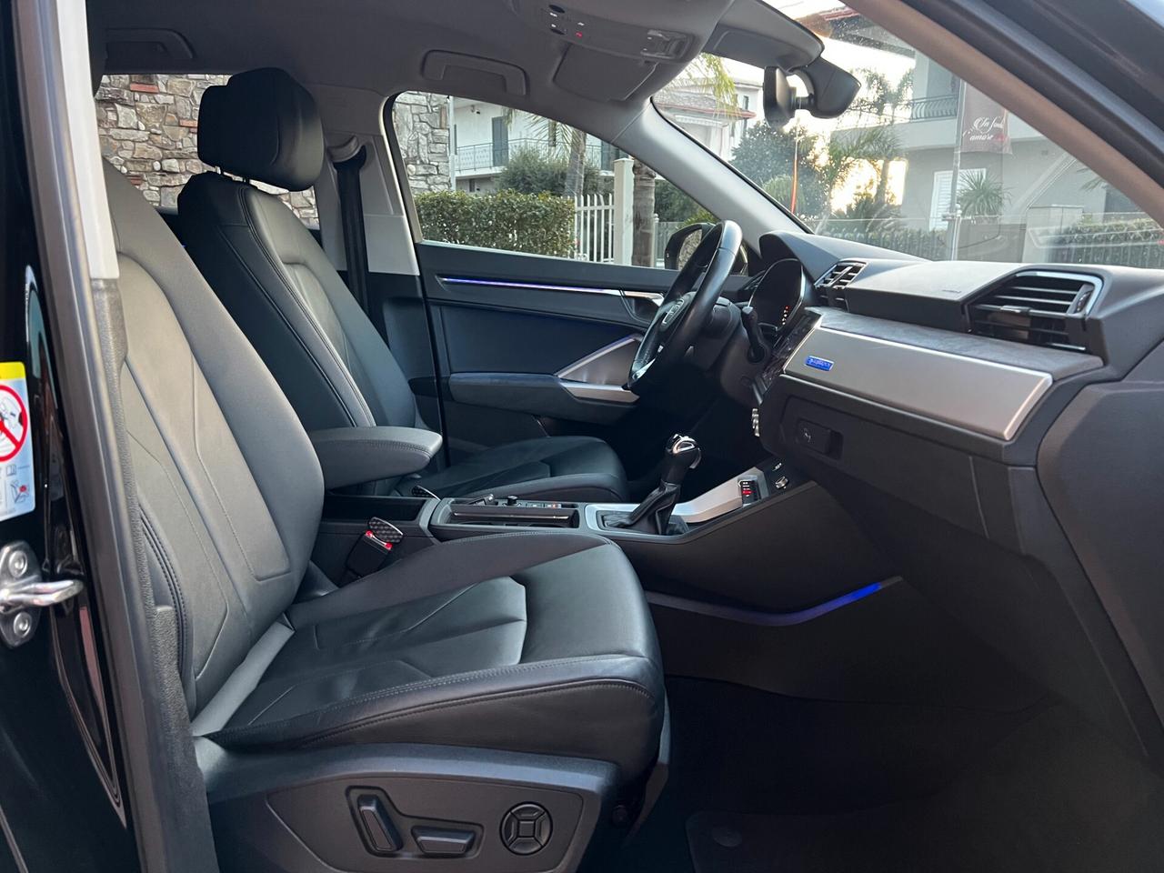 Audi Q3 SPB 40 TDI Quattro S tronic S Line-MATRIX