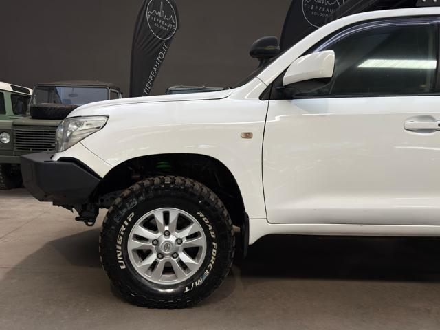 TOYOTA Land Cruiser TROPICALE GX V8 manual