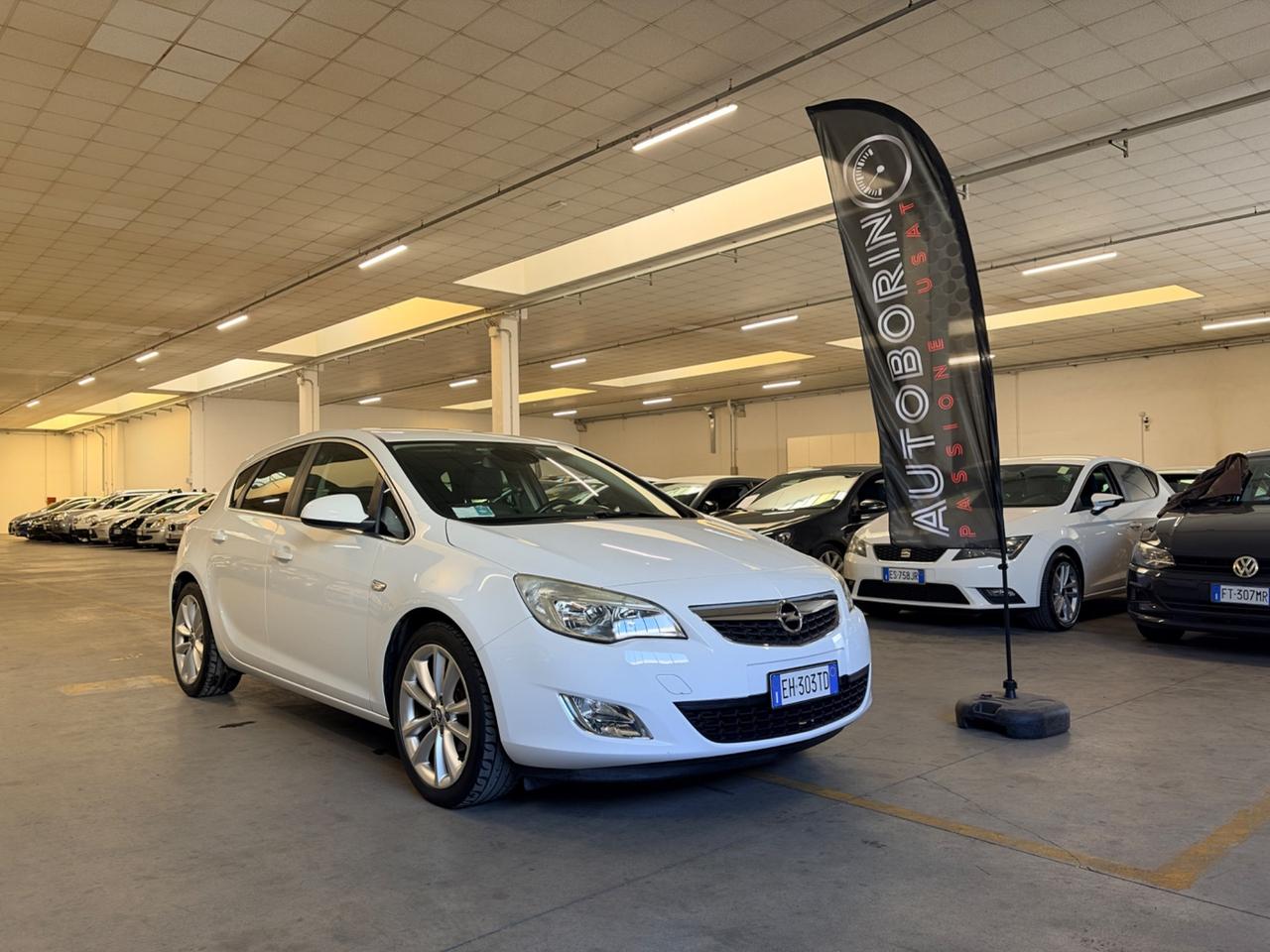 Opel Astra 1.4 Turbo 140CV 5 porte Cosmo