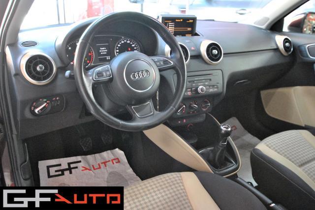 Audi A1 A1 I 2010 3p 1.6 tdi Attraction 105cv