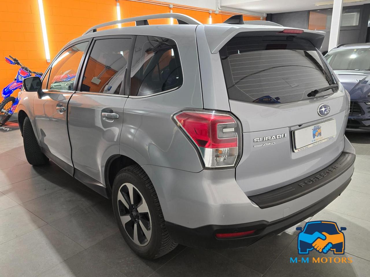 Subaru Forester 2.0i Style my17