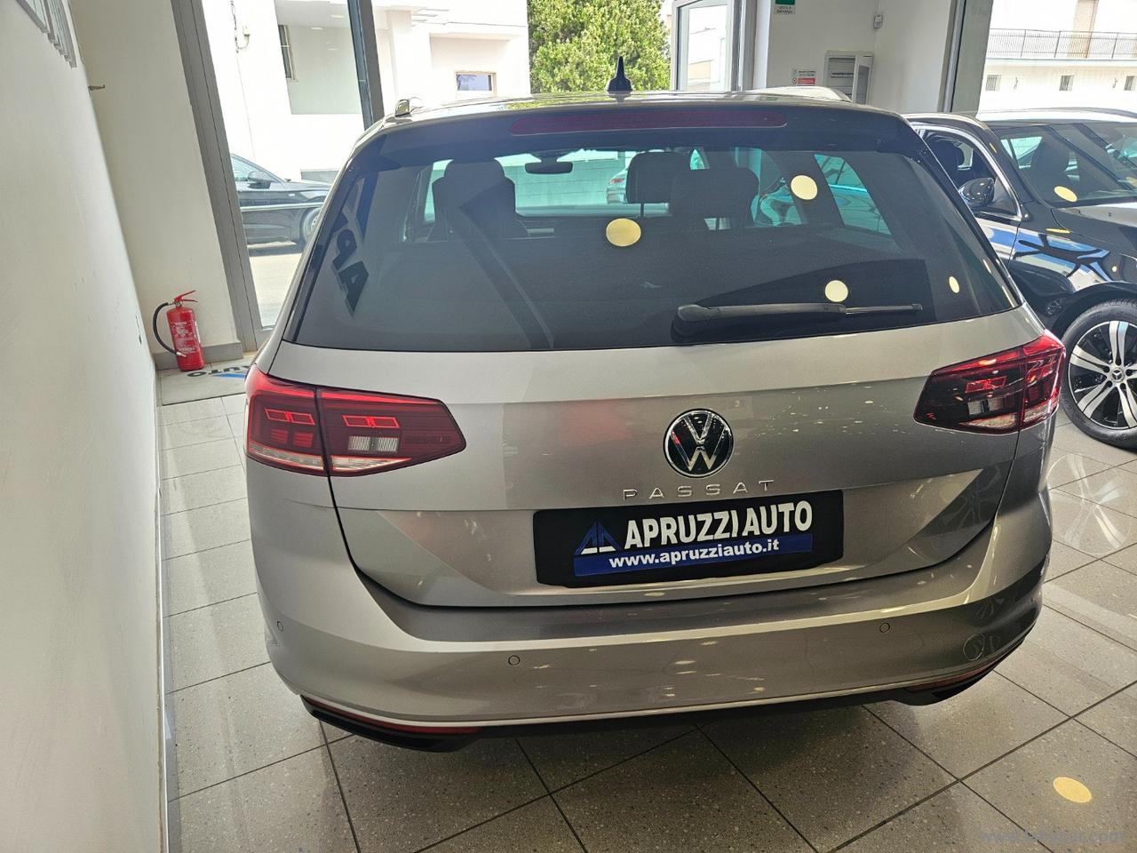 VOLKSWAGEN Passat Var. 2.0 TDI EVO DSG Business
