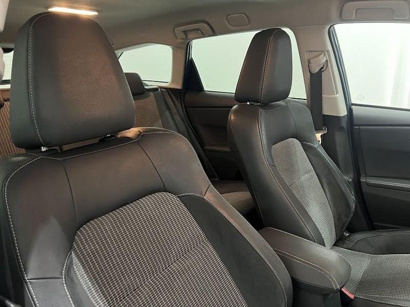 Toyota Auris Hybrid Active +