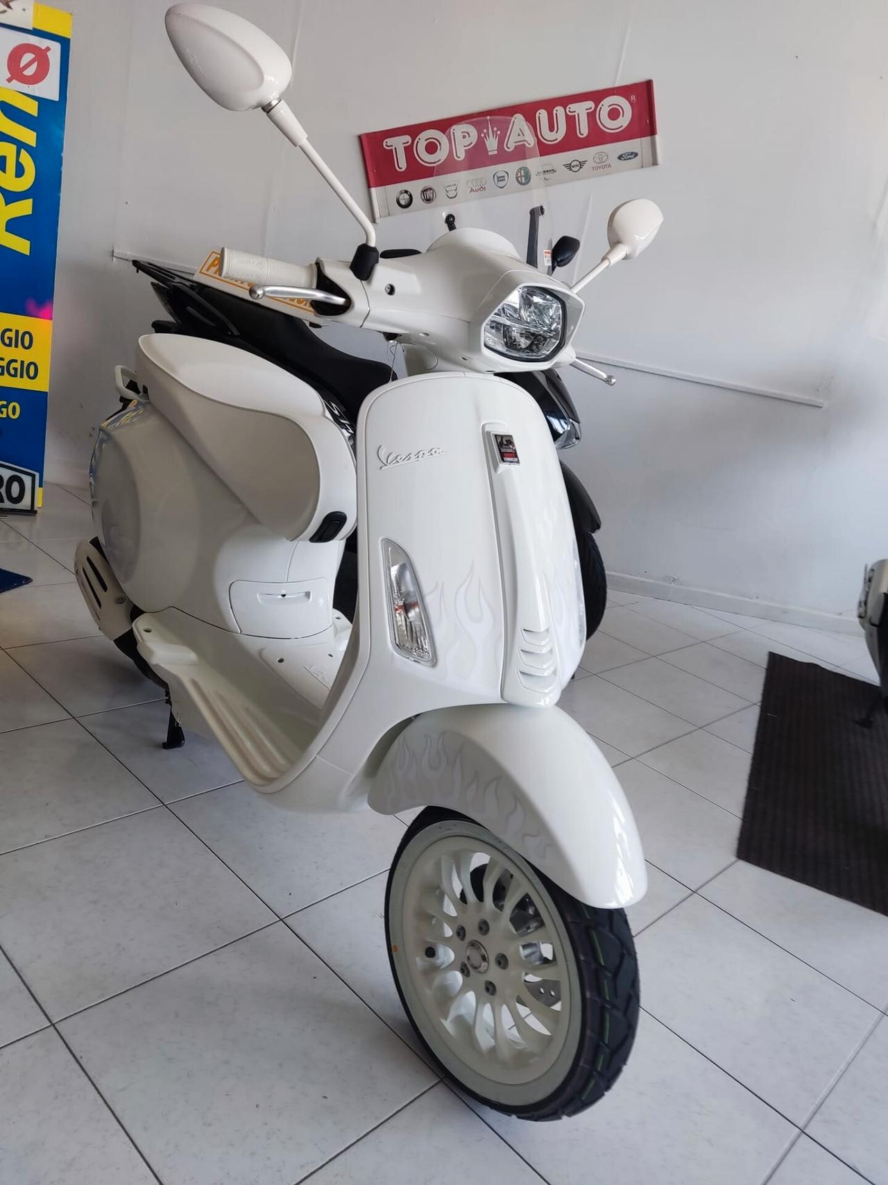 Piaggio Vespa 50 Sprint edizione limitata Justin Bieber