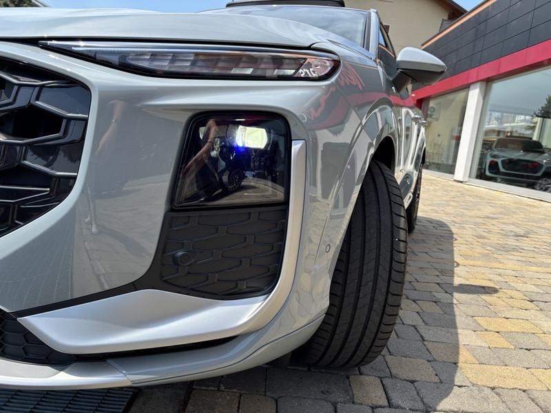 Audi Q3 1.5 tfsi mhev S line edition 150cv s-tronic FULL LED-TETTO-19"