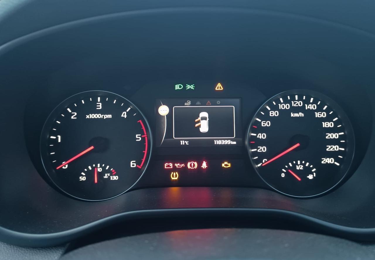 Kia Sportage 1.7 CRDI VGT 2WD high tech