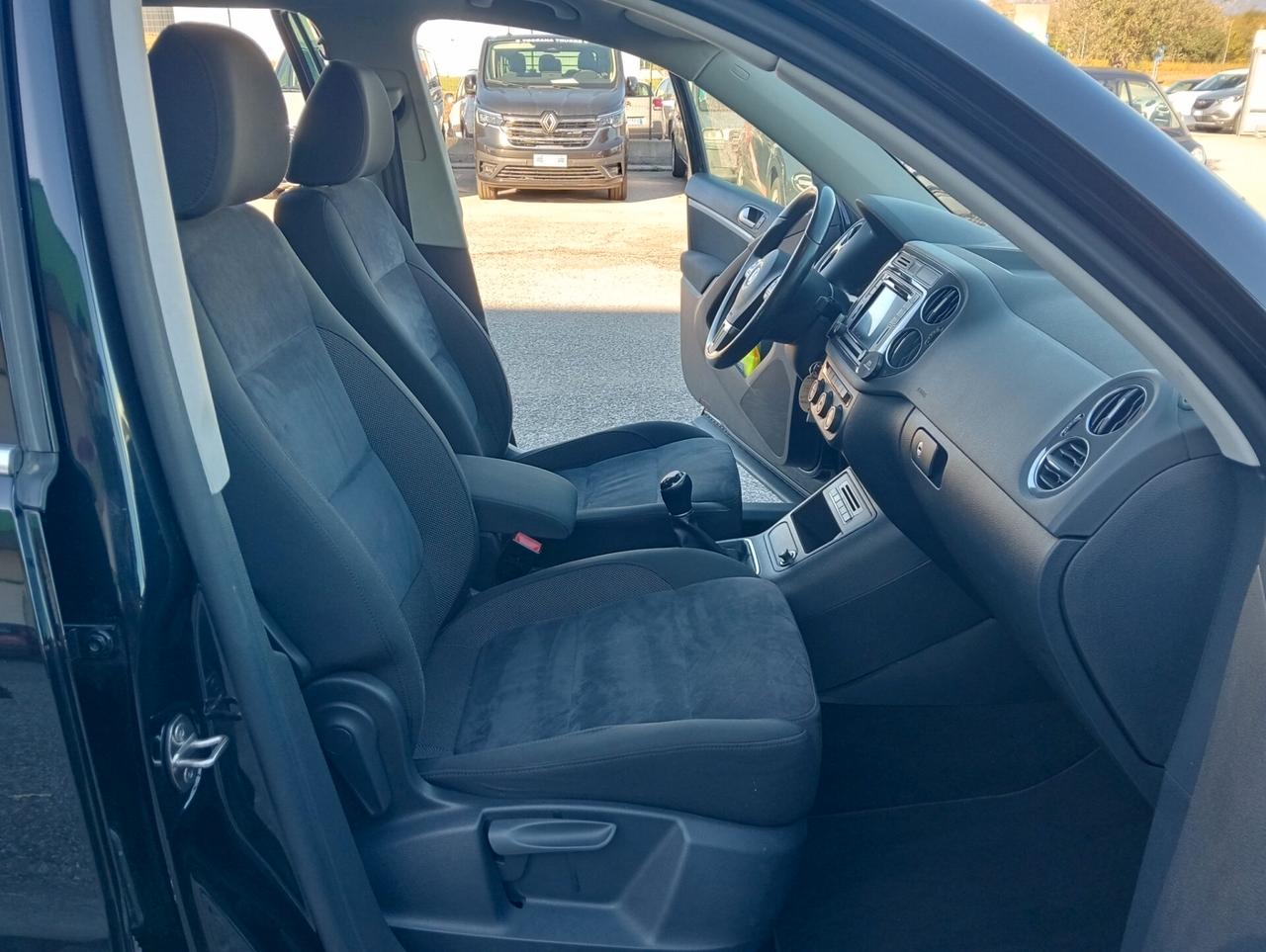 Volkswagen Tiguan 2.0TDI 110cv Sport UNIPROPRIETARIO