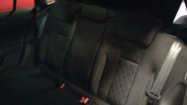 SKODA Kamiq 1.5 TSI DSG Style TETTO 18" DARK SHADE