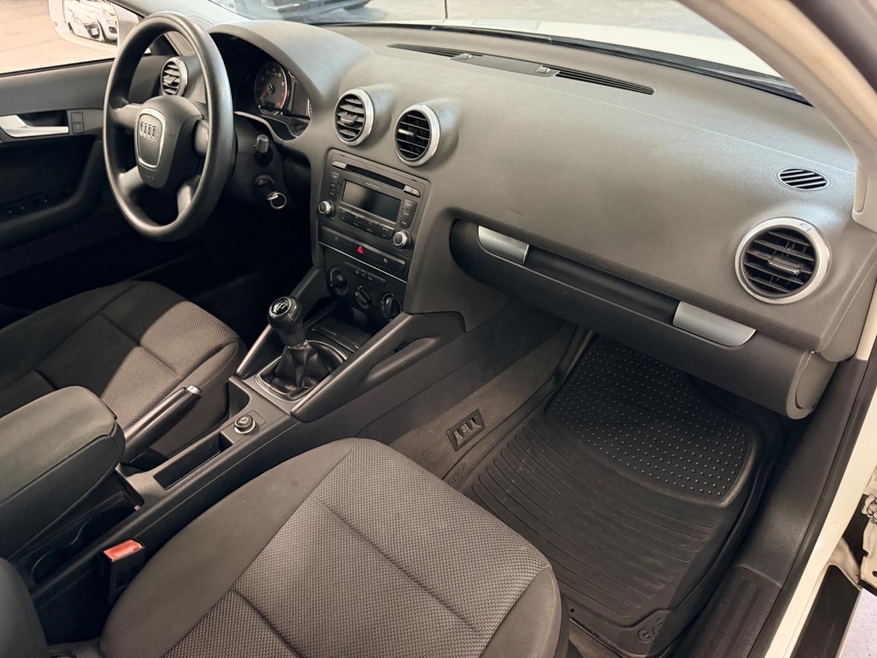 Audi A3 SPB 1.6 Attraction