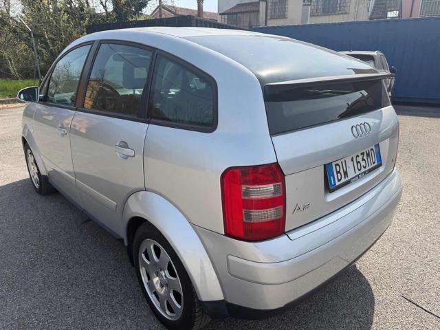 AUDI A2 157,615km 1.4 16V Top senza nessun lavoro da fare