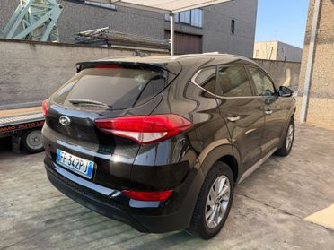HYUNDAI TUCSON 2018 1.7 CRDi AUTOMATICO INCIDENTATO