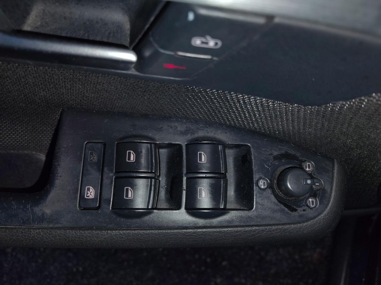 Audi A4 2.0 16V TDI Avant S LINE SOLO 120.000KM!!!