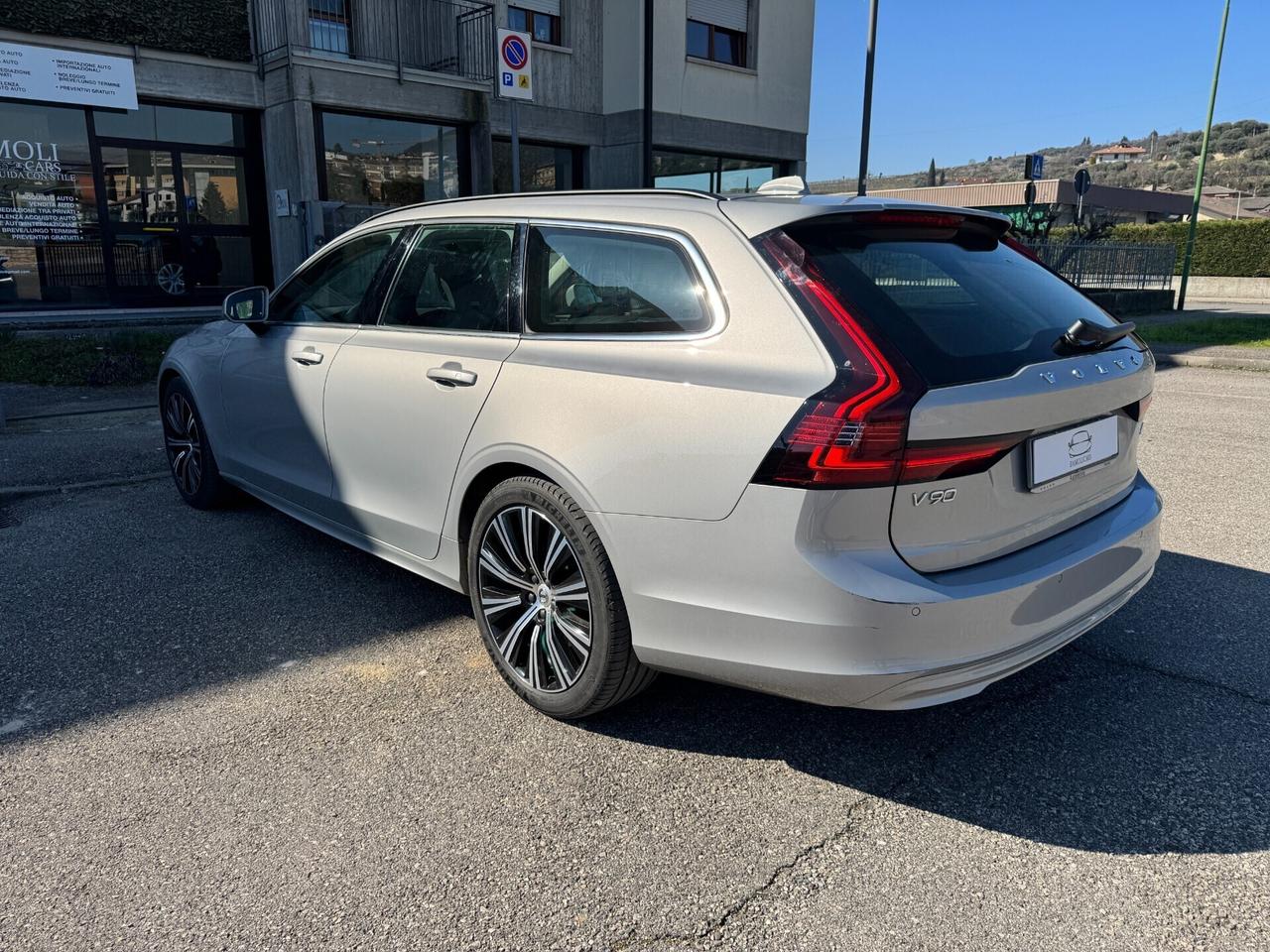 Volvo V90 B4 (d) automatico Plus Bright UNICO PROP