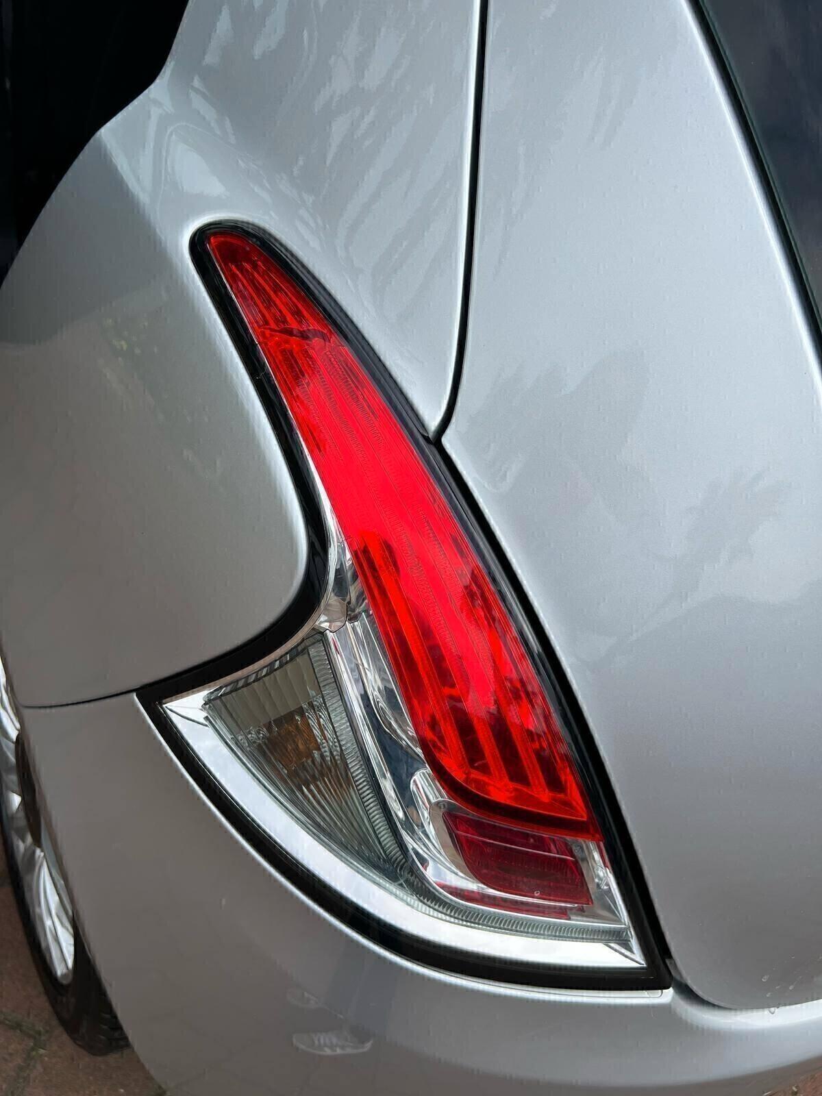 Lancia Ypsilon 1.2 69 CV 5 porte S&S Platinum