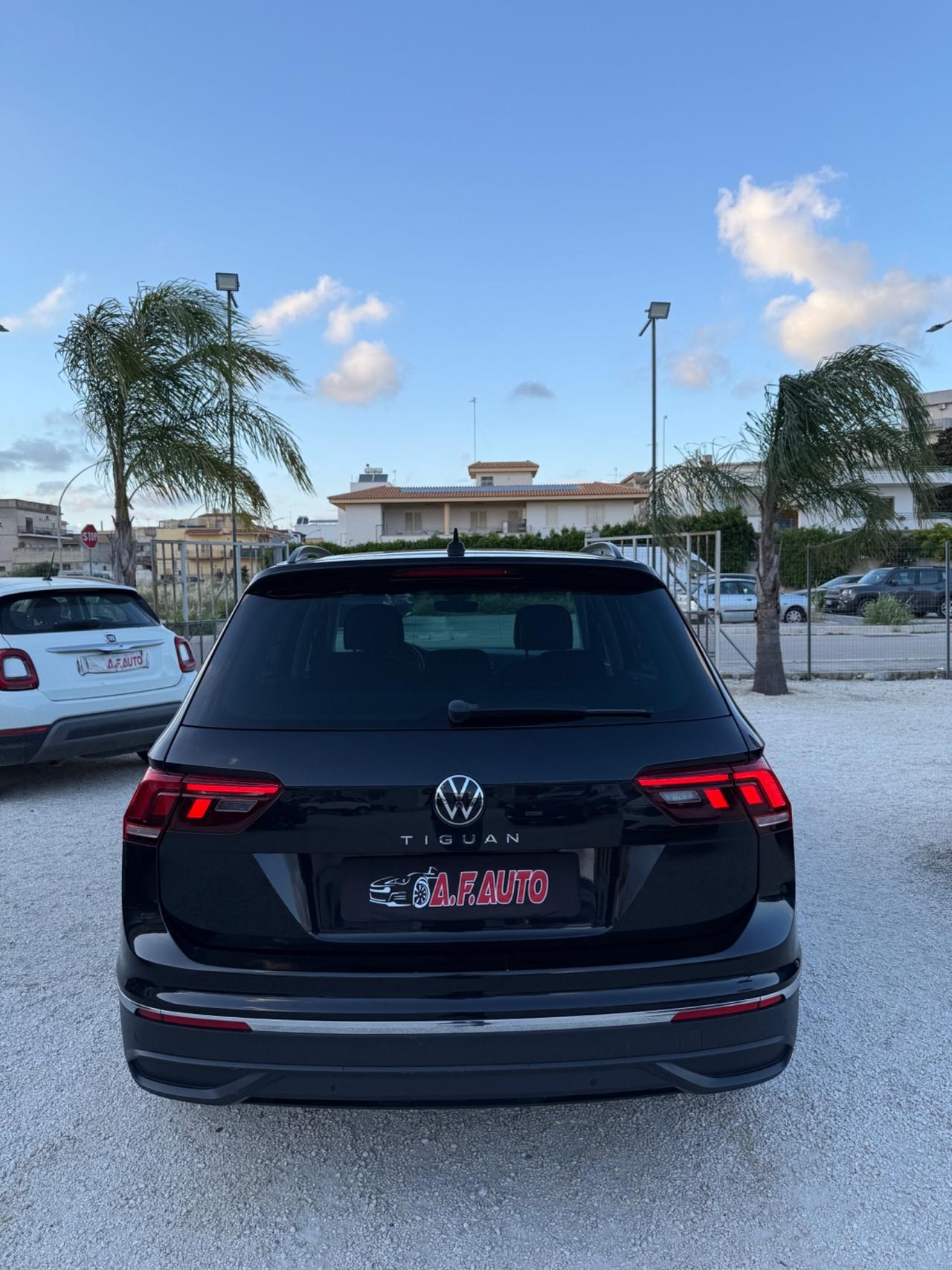 Volkswagen Tiguan 2.0 TDI 150 CV SCR DSG Life