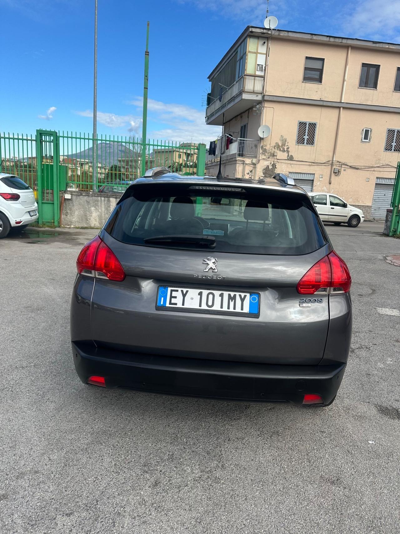 Peugeot 2008 1.6 e-HDi 92 CV Stop&Start Urban Cross