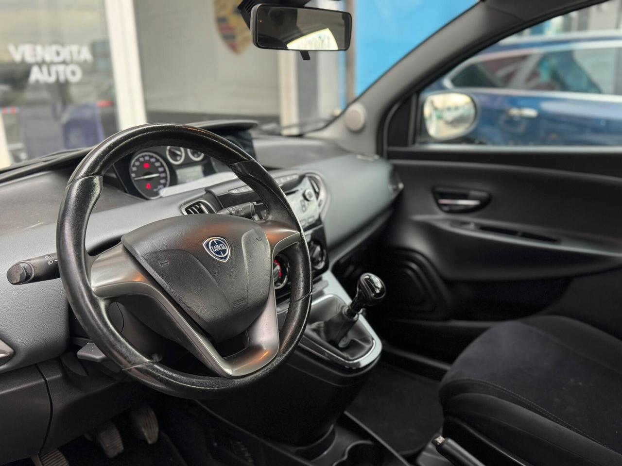 Lancia Ypsilon 1.3 MJT 16V 95 CV 5 porte S&S Platinum