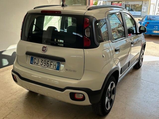 Fiat Panda 1.0 FireFly S&S Hybrid City Cross AZIENDALE