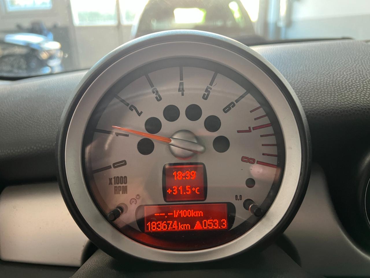 Mini 1.4 16V Abbey Road 95cv NEOPATENTATI!