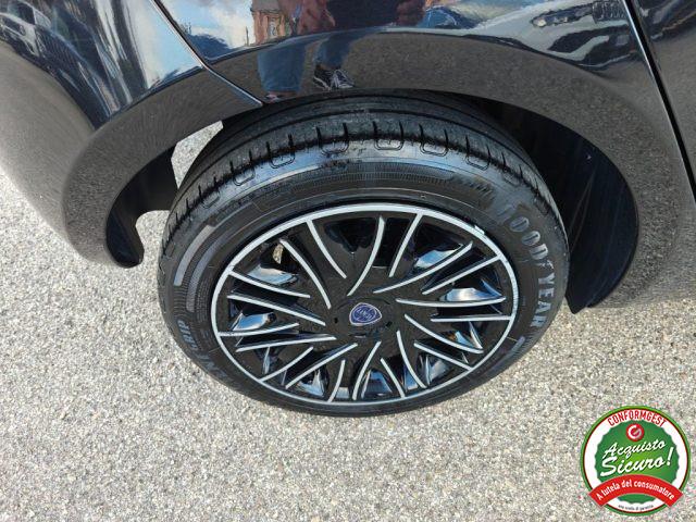 LANCIA Ypsilon 1.0 FireFly 5 porte S&S Hybrid Gold