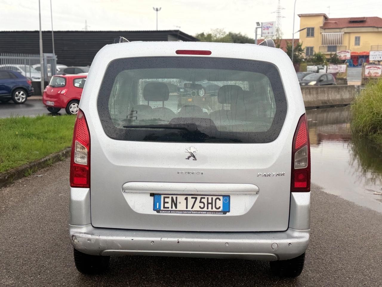 Peugeot Partner Tepee 1.6 e-HDi 92 CV S&S Outdoor MOTORE REVISIONATO