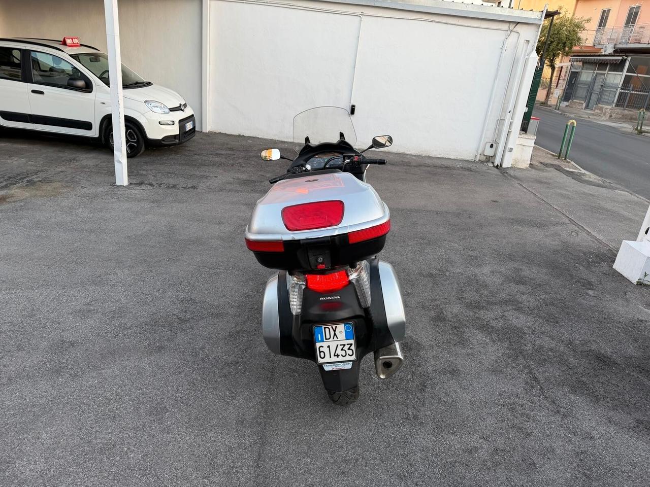 Honda Deauville 700 KM CERTIFICATI IN FATTURA