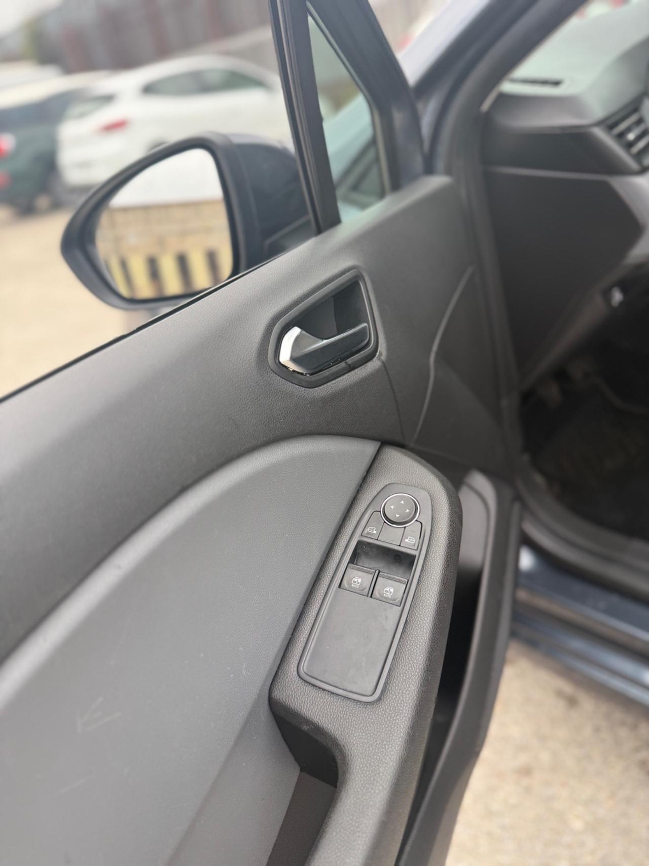 Renault Clio TCe 12V 100 CV GPL 5 porte Intens