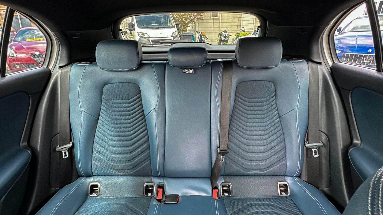 Mercedes-benz A 180 A 180 d Automatic Premium