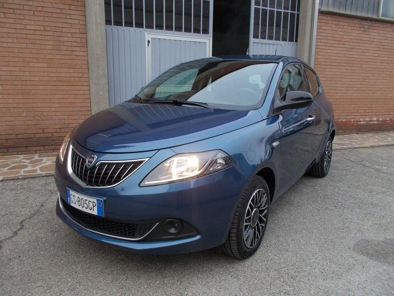 Lancia Ypsilon 1.0 FireFly 5 porte S&S Hybrid Platino 338.7575187