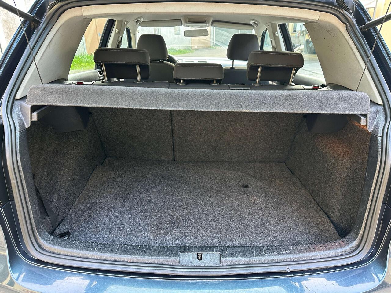 Volkswagen Golf 1.6 5p. Comfortline BiFuel G