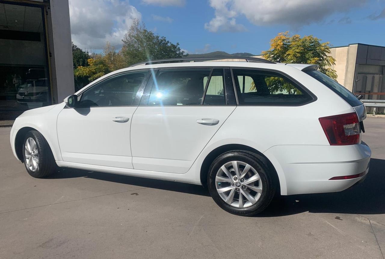 Skoda Octavia METANO DSG Wagon Executive G-Tec