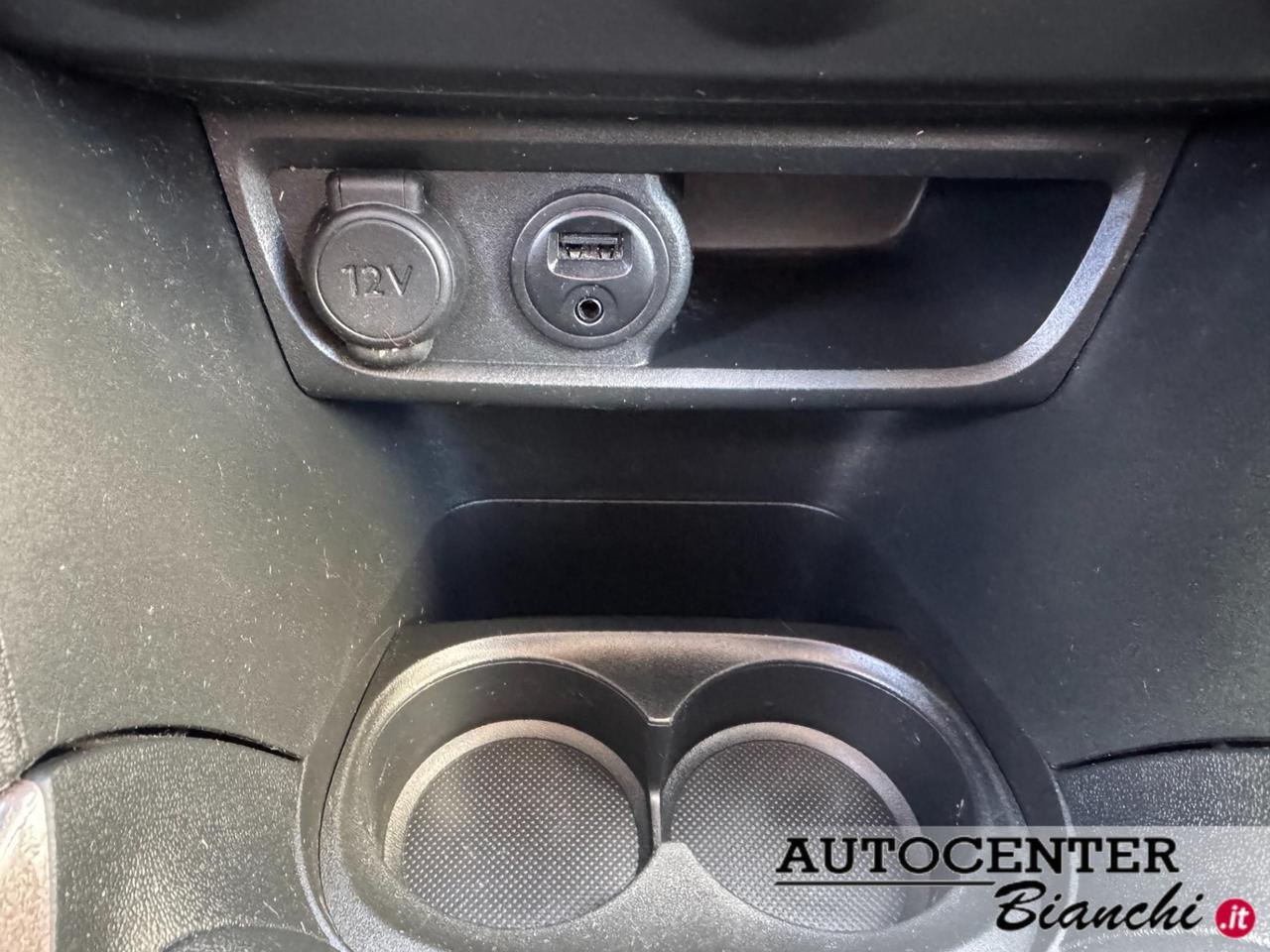 Peugeot 2008 2008 1.6 bluehdi Active s&s 100cv