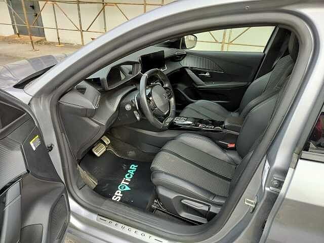 Peugeot 208 PureTech 100 Stop&Start EAT8 GT