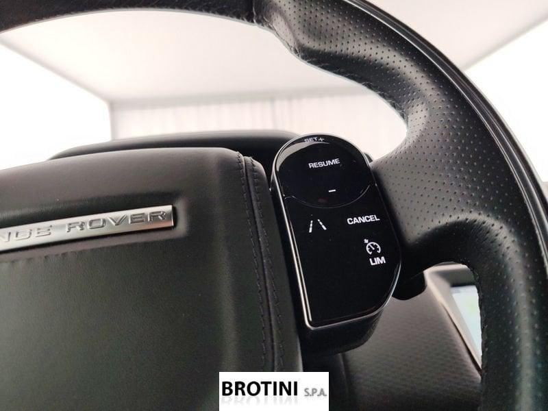 Land Rover Range Rover Evoque 2.0 D150 R-Dynamic SE AWD auto