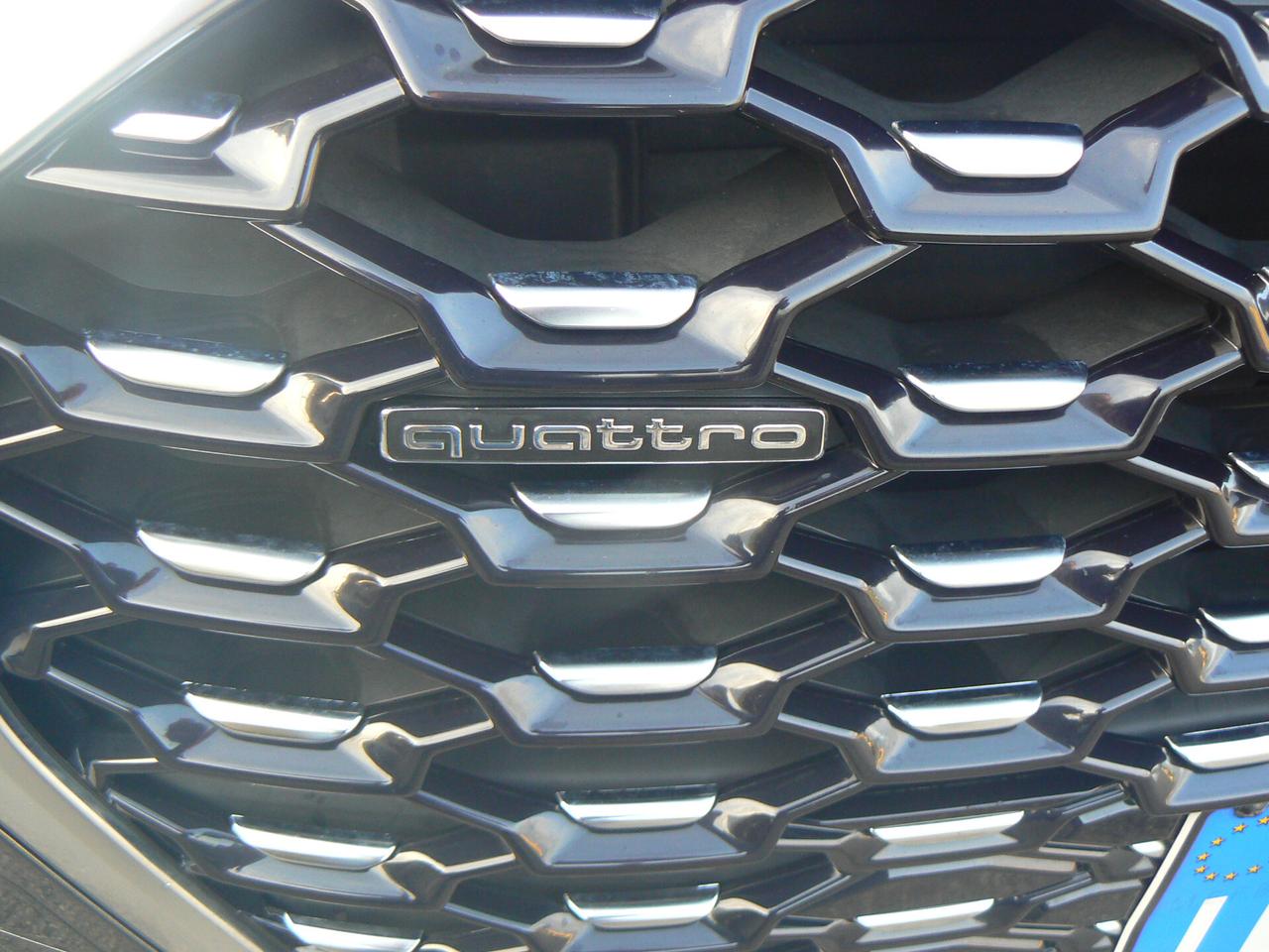 Audi Q3 SPB 35 TDI S tronic line edition KM 59.000 ORIGINALI