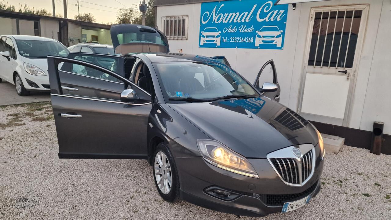 Lancia Delta 1.6 MJT DPF Platino