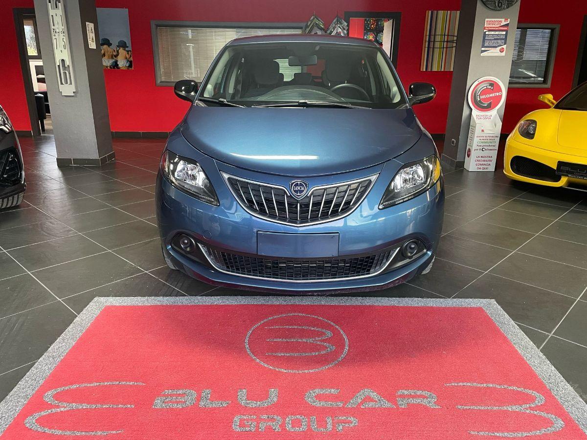 LANCIA YPSILON 1.0HYBRID 70cv