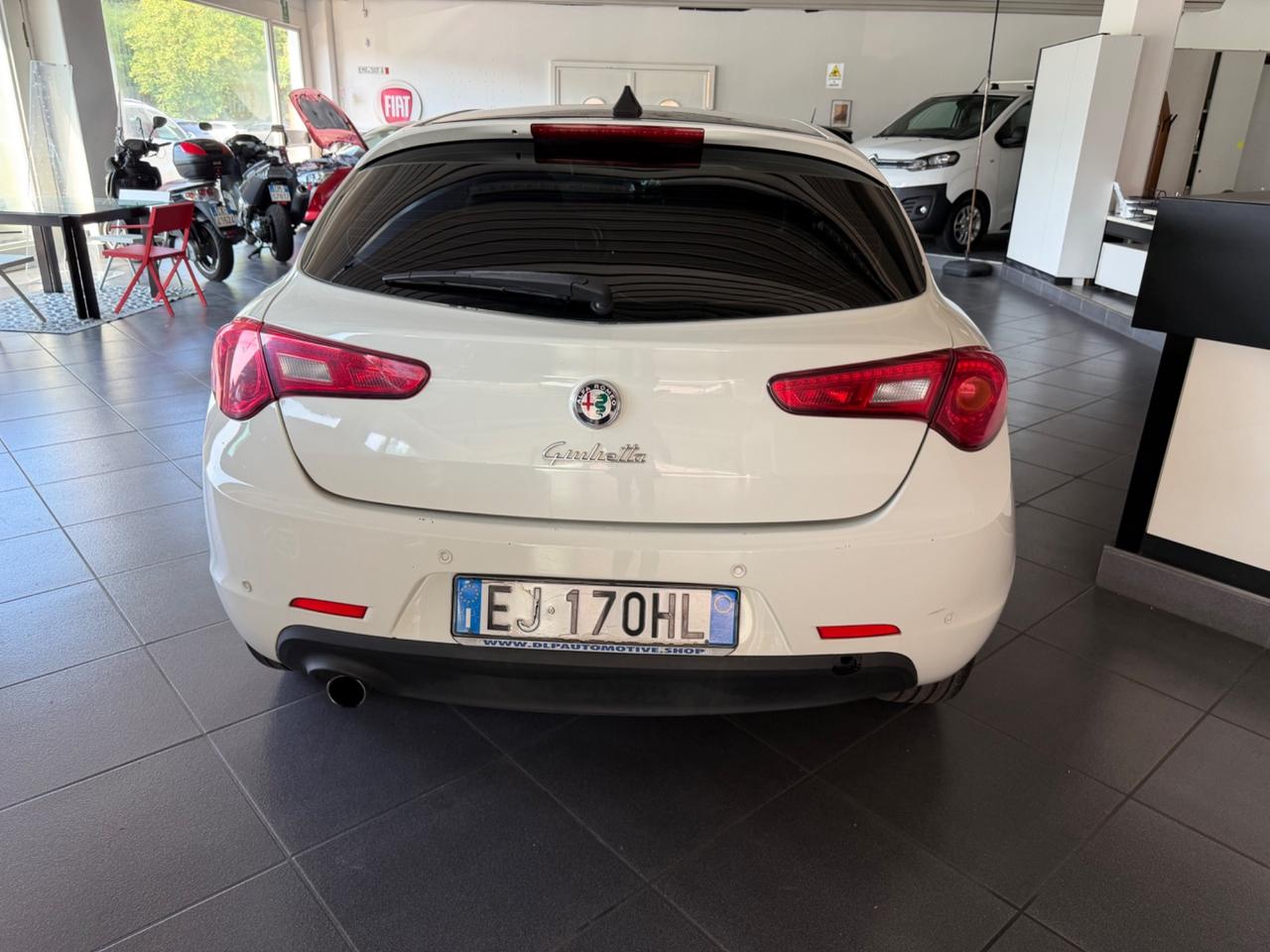 Alfa Romeo Giulietta 1.6 JTDm-2 105 CV Exclusive