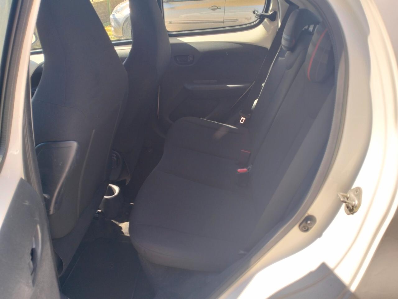Peugeot 108 VTi 68 5 porte Access