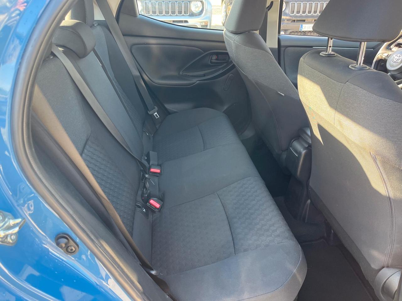 Toyota Yaris 1.5 Hybrid 5 porte Business