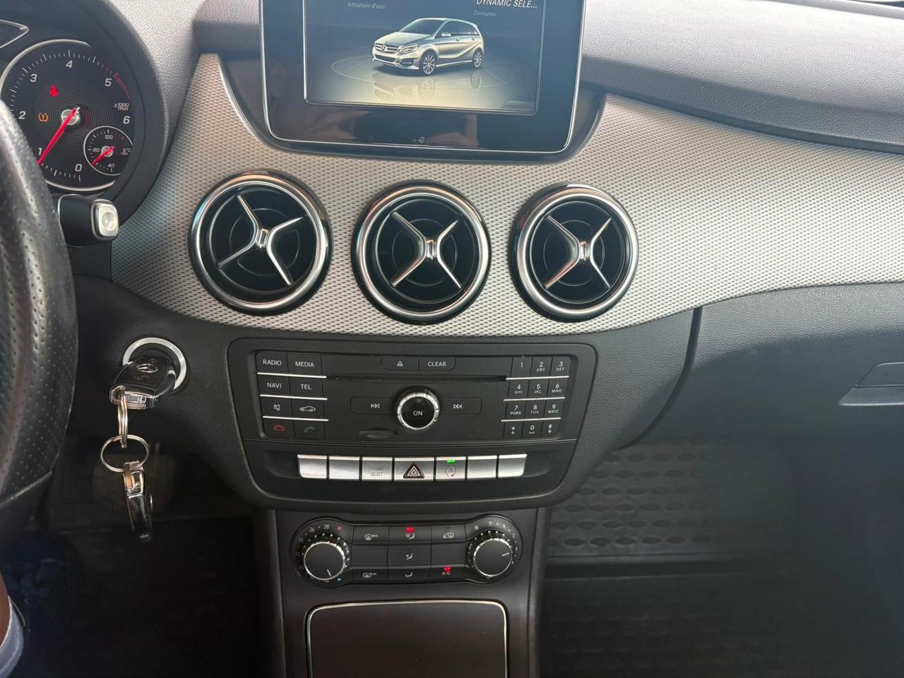 Mercedes-benz B 200 d Automatic Premium 2016