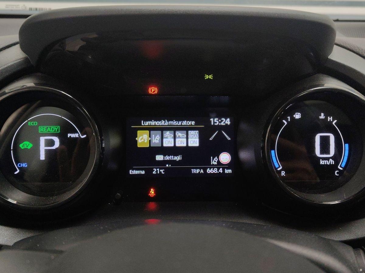 TOYOTA Yaris IV 2020 - Yaris 1.5h Lounge