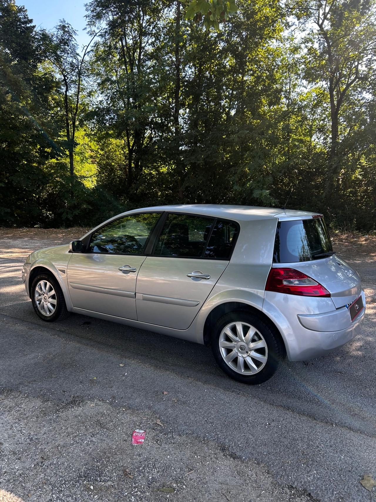 Renault Megane Mégane 1.5 dCi/105CV 5 porte Serie Speciale