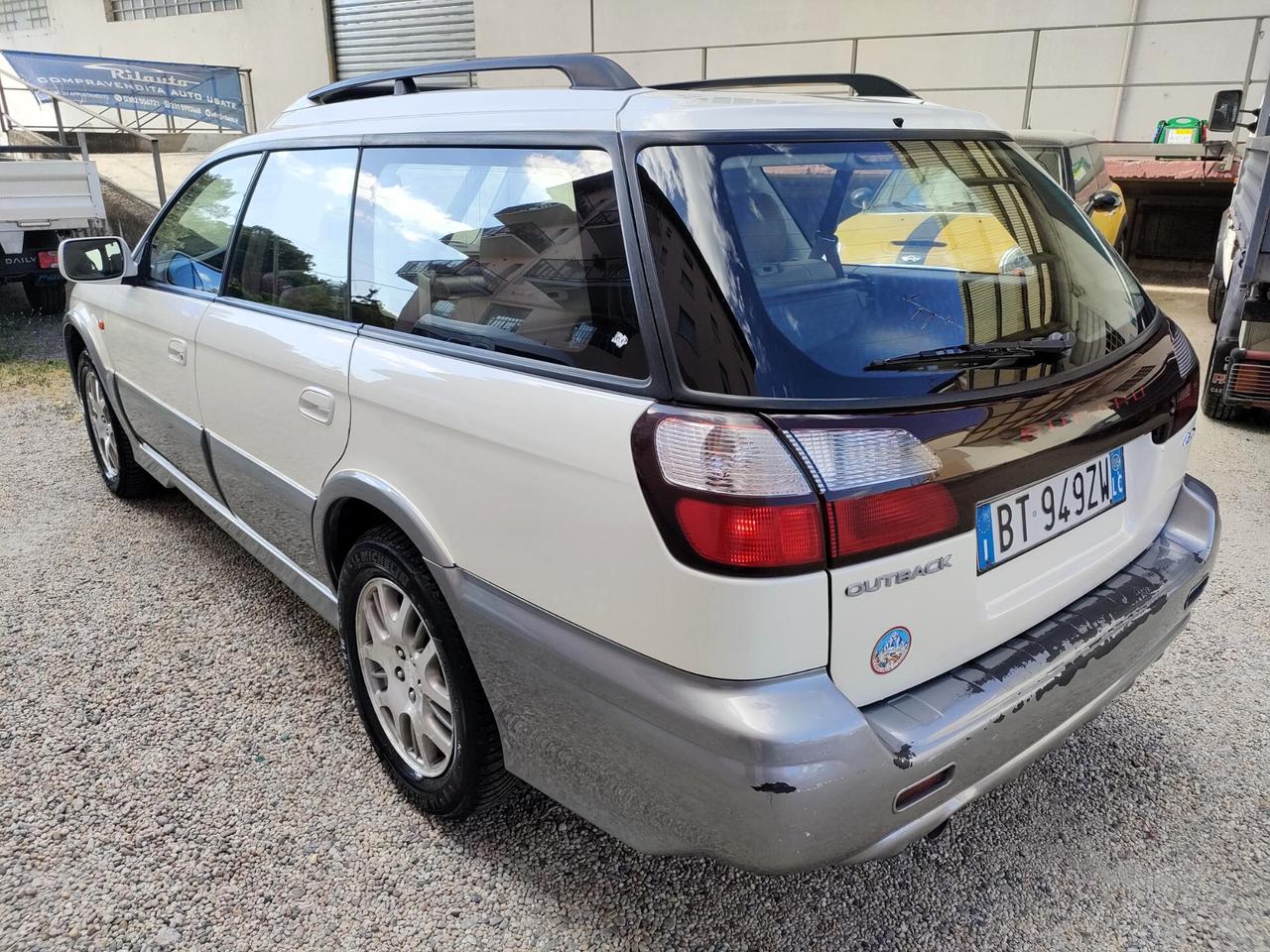 Subaru OUTBACK 3.0 24V cat H6 AWD aut.