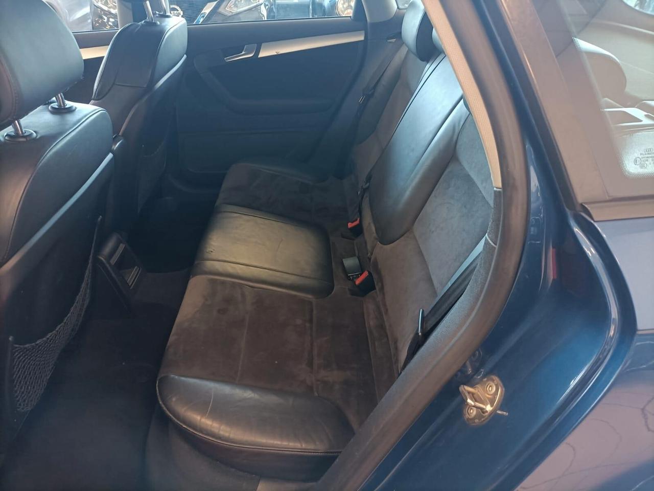 Audi A3 2.0 16V FSI tiptronic Ambition