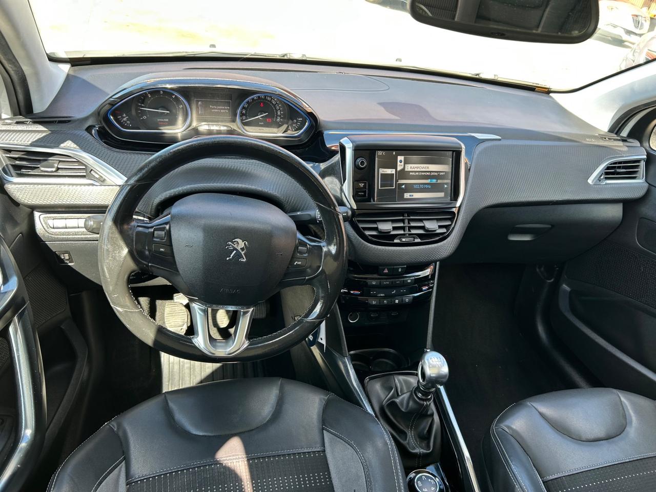 Peugeot 2008 1.6 e-HDi 115 CV Stop&Start Allure