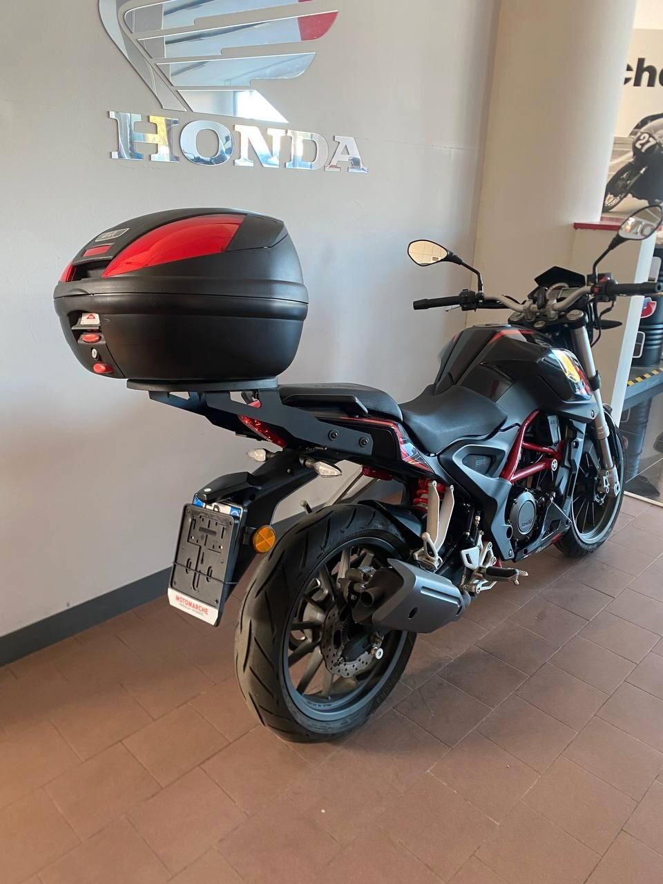 Benelli BN 251