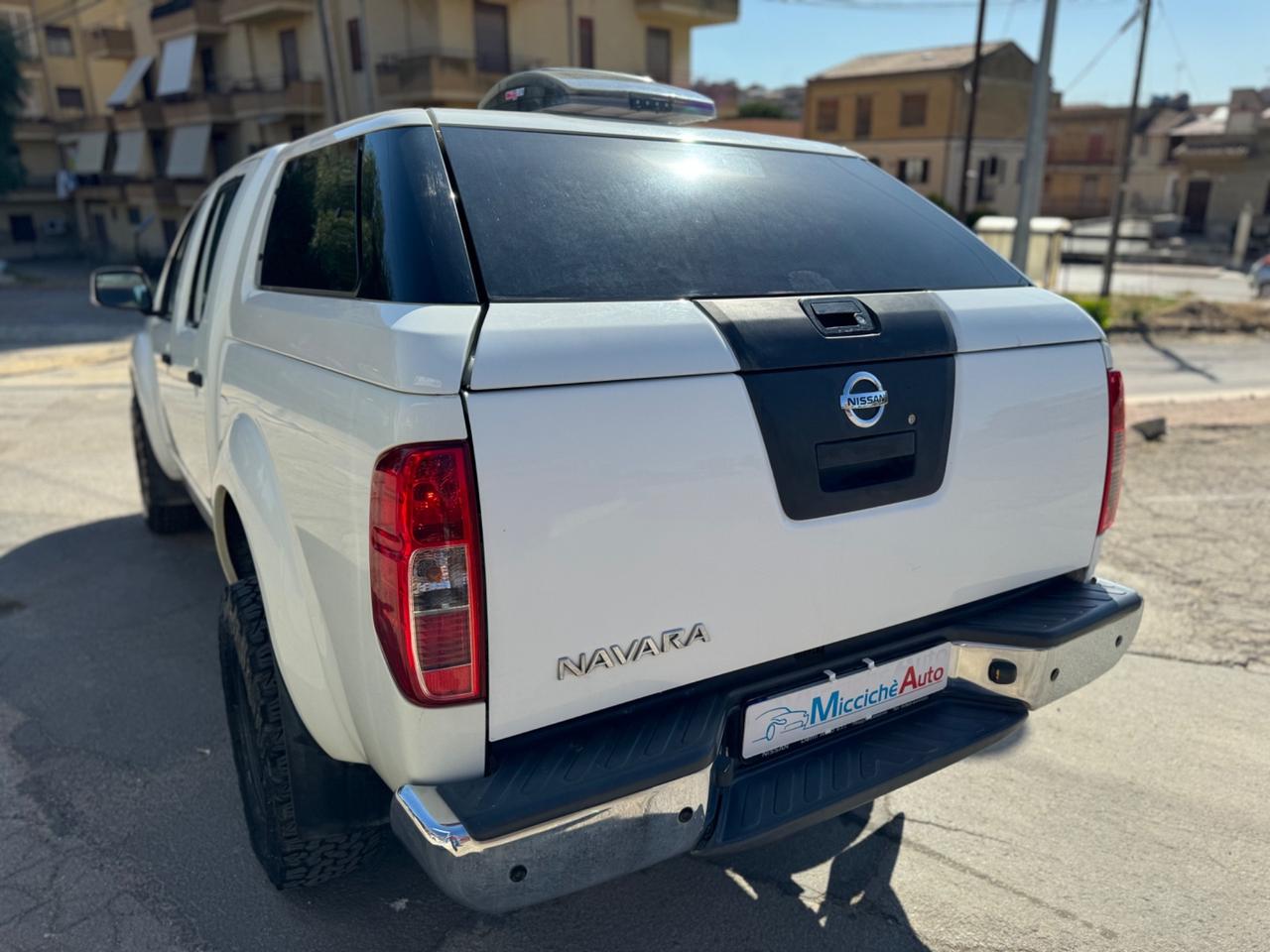 NISSAN NAVARA 2.5 DCI 4WD FULL HARDTOP